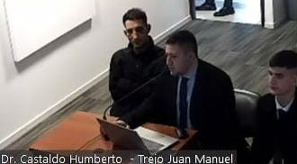 AUDIENCIA. Juan Manuel Trejo junto a su abogado defensor. 