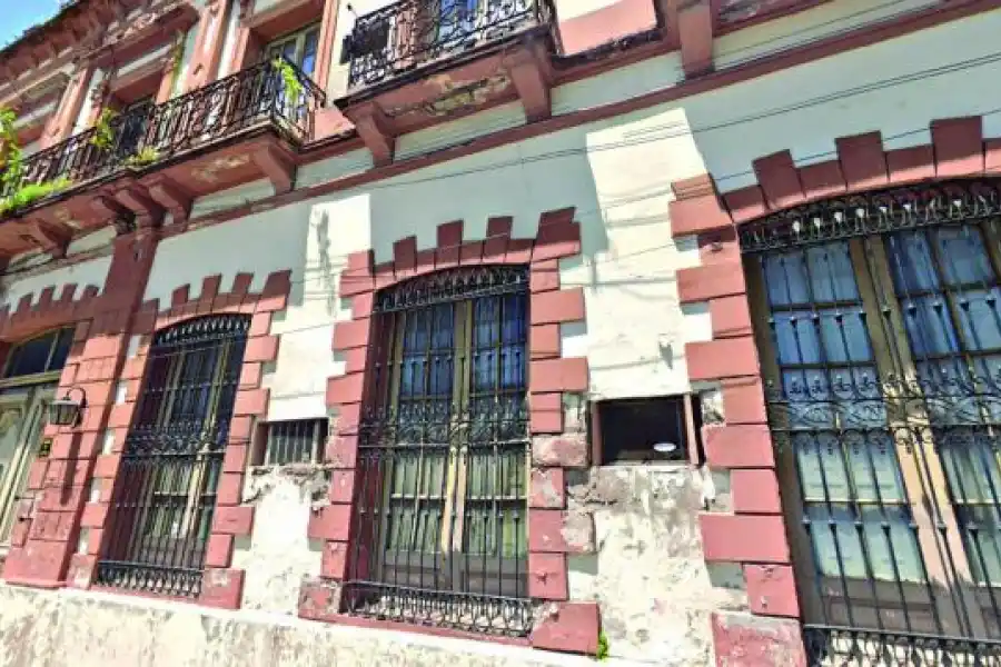 CERRADO. El predio que reclaman los alumnos para que sea utilizado.  