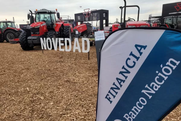 Banco Nación: créditos para la compra de maquinaria agrícola e insumos nacionales