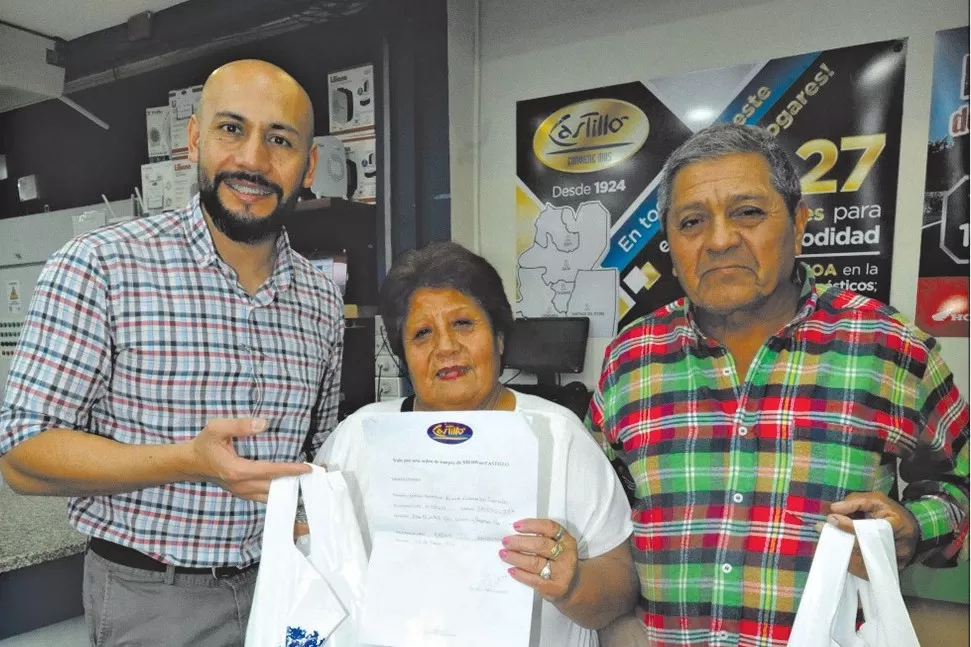 Zulema del Tránsito Nieva ganó una orden de compra de $30.000 en Castillo