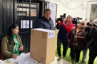 Bussi dijo que esta será la última vez que se votará con este sistema