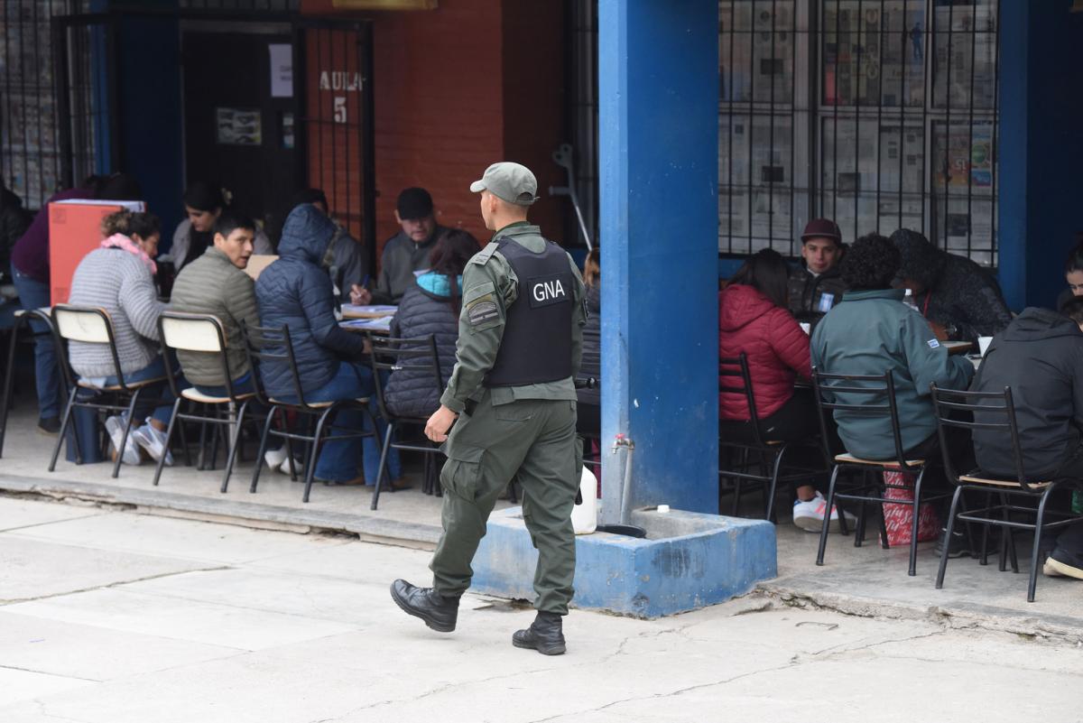 Elecciones en Tucumán: un día de contrastes, entre demoras y malestar