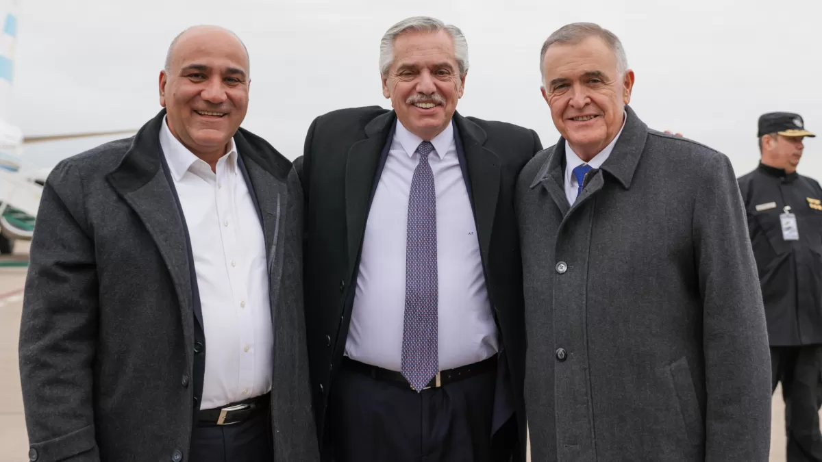 Alberto Fernández llegó para festejar con Jaldo, Acevedo y Manzur