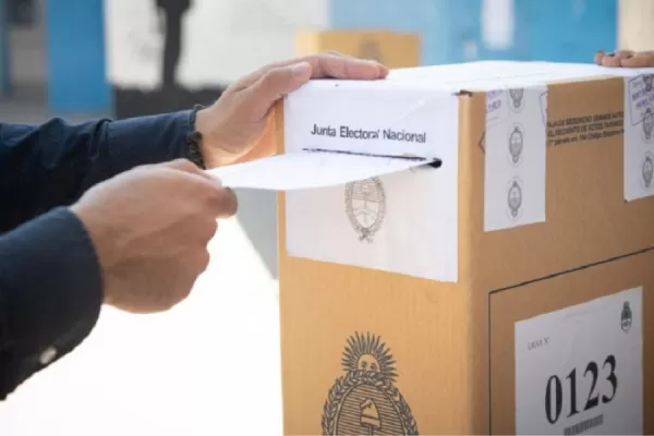 Elecciones 2023: las ocho boletas de precandidatos a diputado que competirán en Tucumán