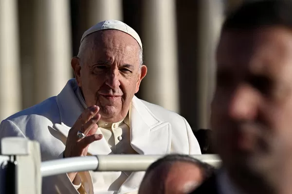 El Papa Francisco recibe a viítimas de abuso sexual por parte del clero