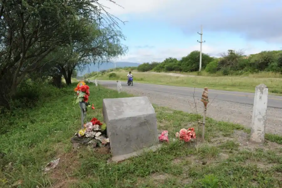 SOSPECHA. Sale cree que el acusado ayudó a trasladar el cuerpo.