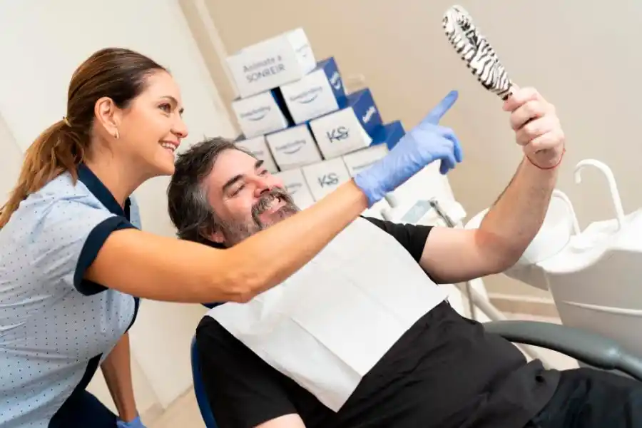 Sonrisas perfectas: adiós a los brackets