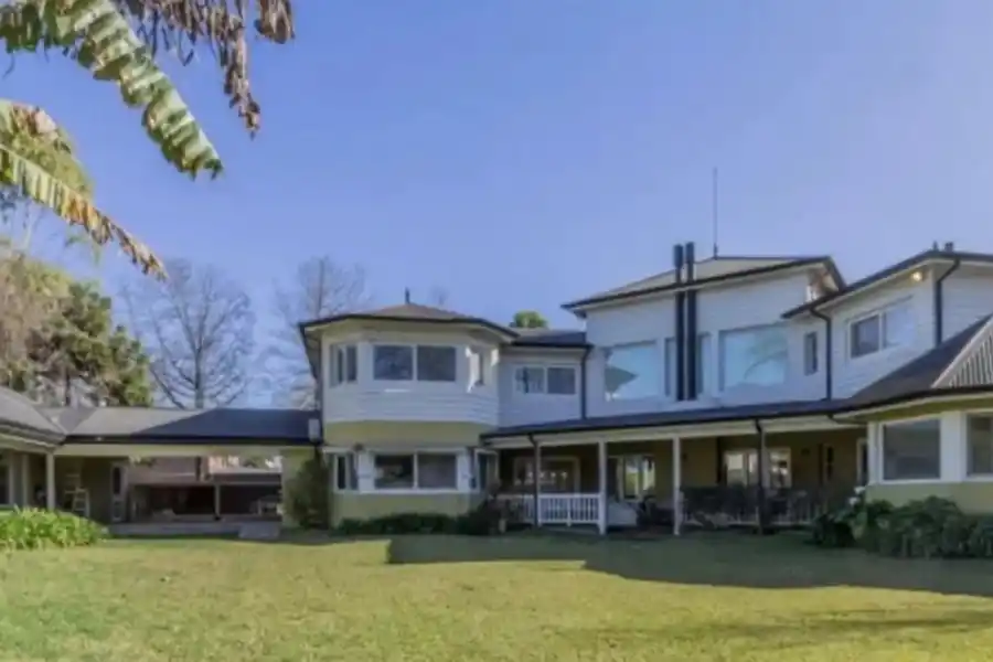 Cómo es la lujosa mansión en la que convivieron Jorge Rial y Silvia D’Auro y que no logran vender