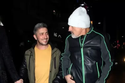 Jey Mammon tuvo su primera salida pública en Buenos Aires: cómo fue la reacción de la gente al verlo