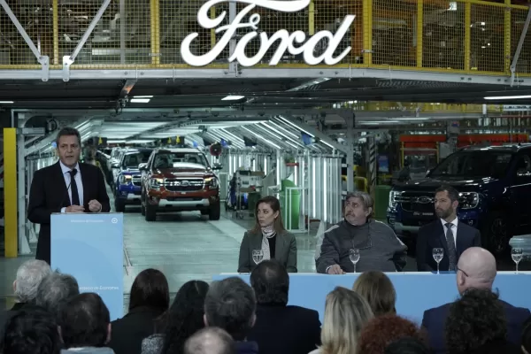 En el Gobierno nacional destacaron los anuncios de inversión de las automotrices Ford y Toyota