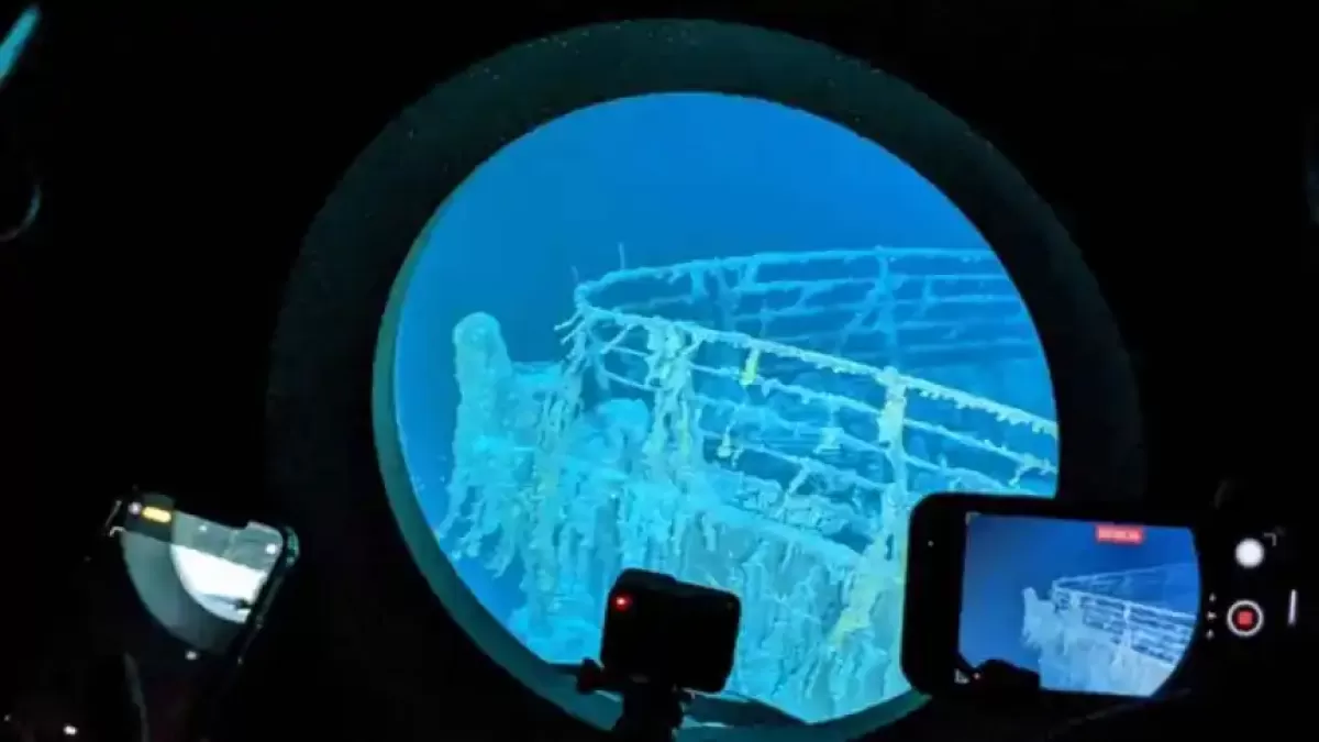 Foto del Titanic desde el submarino OceanGate.