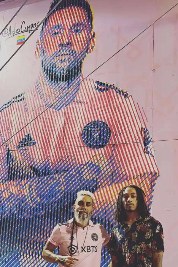 Quién es el artista venezolano que decidió rendirle homenaje a Messi en Estados Unidos