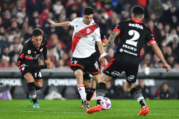 River lo dio vuelta y le ganó a Instituto de Córdoba por 3 a 1