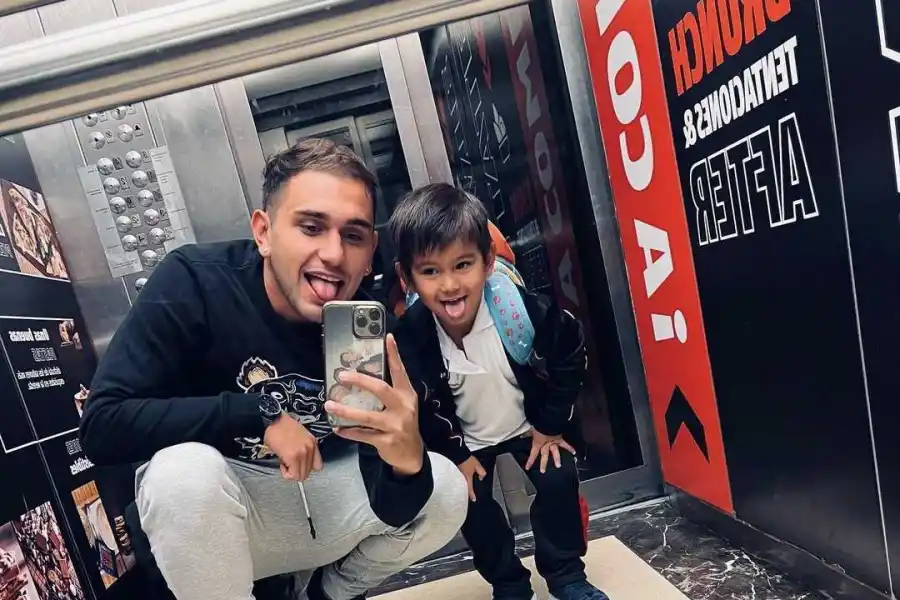 Francesco en Córdoba junto a su padre