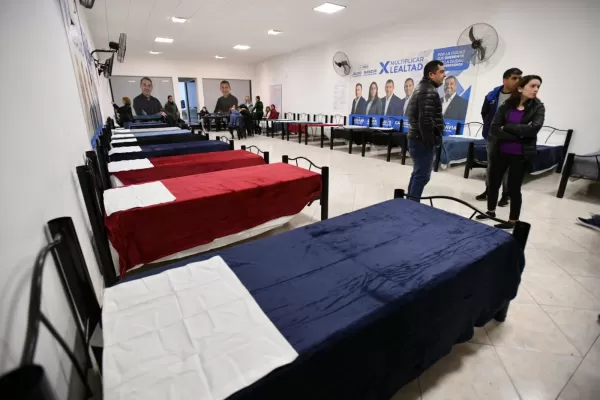 Frío en Tucumán: nuevo albergue en la Capital para contener a personas en situación de calle