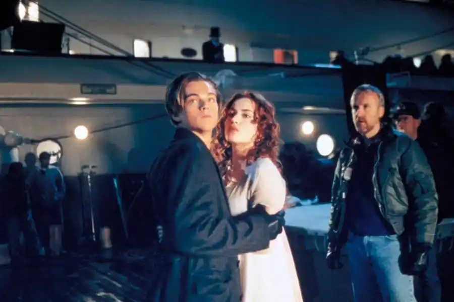 James Cameron, Kate Winslet y Leo Di Caprio durante el rodaje de Titanic
