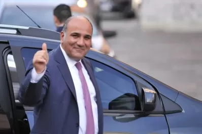 Manzur, entre la imagen y la realidad