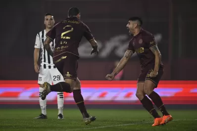 Con Leandro Díaz como verdugo, Talleres cayó ante Lanús y quedó lejos de River