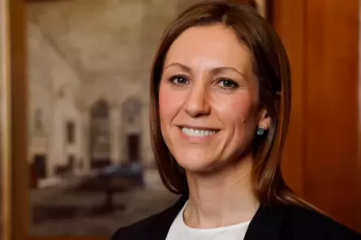 Silvana Tenreyro, la economista tucumana reconocida por el Rey Carlos III