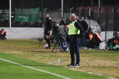 Qué pasará con el futuro de Lucas Pusineri como entrenador de Atlético Tucumán