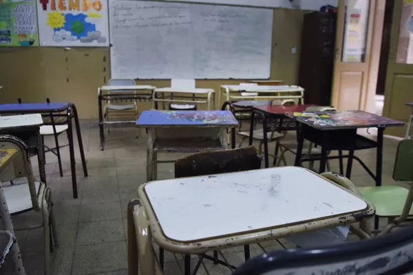 Paro en las escuelas: Tenemos el 60% de la docencia por debajo de la pobreza