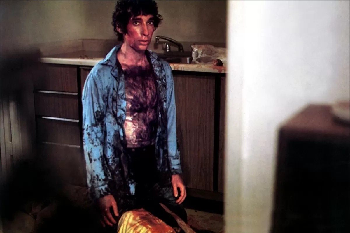 “SHIVERS”. Película de ciencia ficción y terror de David Cronenberg.