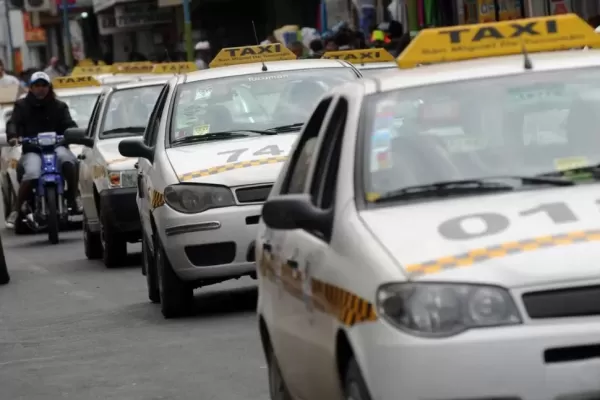 Taxistas Autoconvocados prometen sitiar hoy la ciudad
