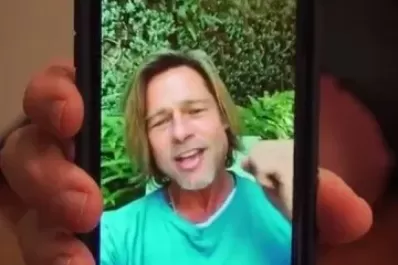 Un “Brad Pitt” estafador: un hombre se hizo pasar por el actor y robó U$S180.000 a una fan