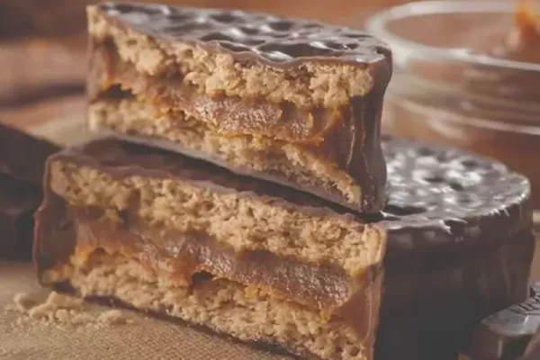 La Anmat prohibió alfajores, stevia y alimentos proteicos e hizo una advertencia