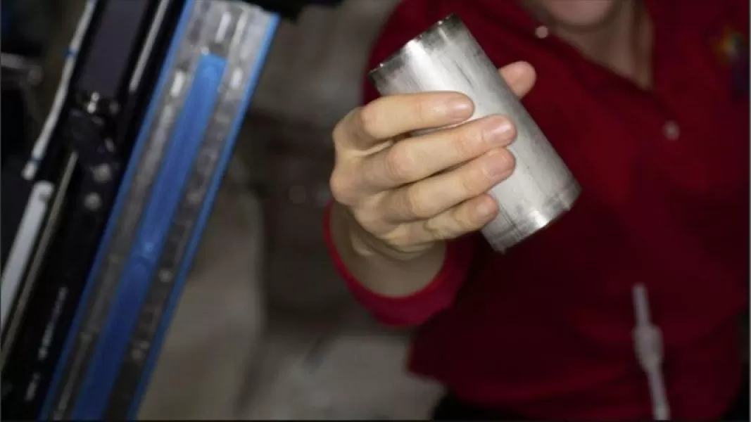 ¡Increíble!: así se recicla en la NASA el sudor y la orina de los astronautas para hacer agua potable
