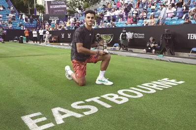 Cerúndolo: histórico en el césped