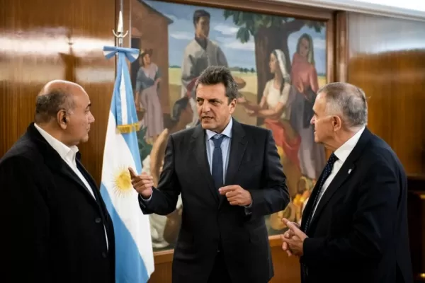 Con Manzur y Jaldo, gobernadores peronistas darán un gesto de apoyo a la fórmula Massa-Rossi
