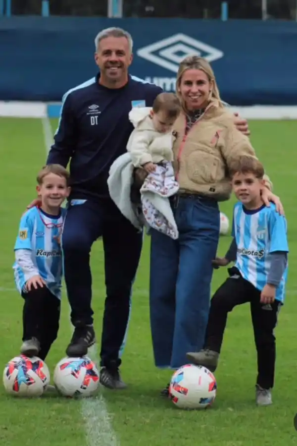 Lucas Pusineri: el emotivo mensaje de Romina Bergdolt, esposa del ex DT, para el pueblo Decano