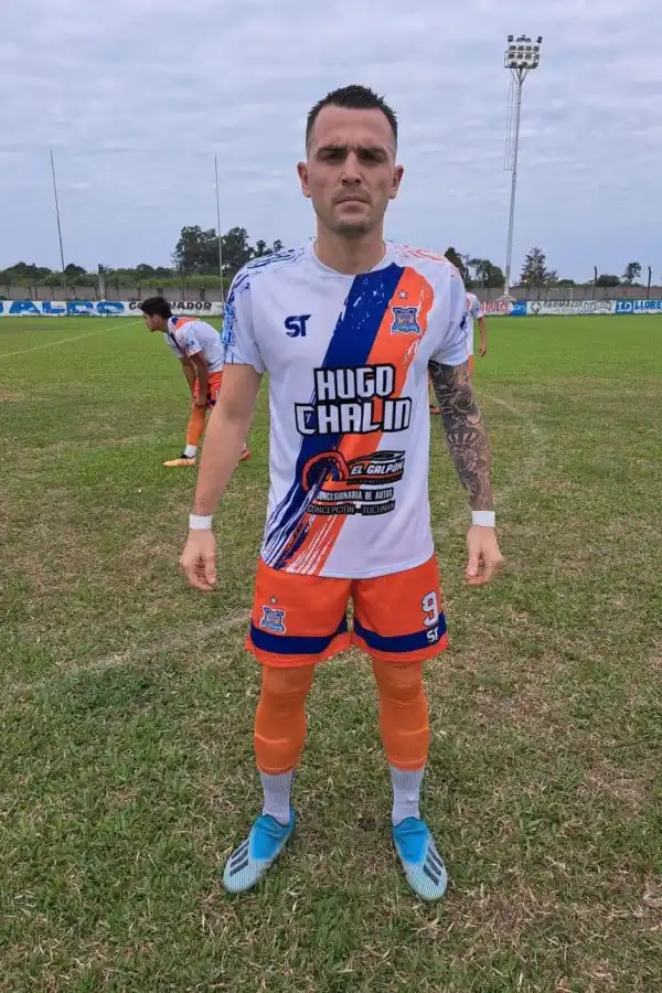 GOLEADOR. Facundo Cruz (Llorens).