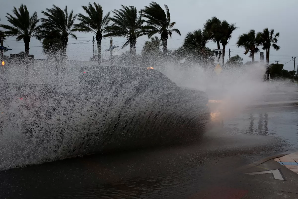 Crecen las perspectivas de huracanes en el Atlántico por las temperaturas récord de los océanos