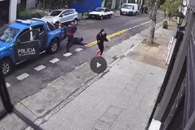 Impactante video: un hombre intentó matar a su ex pareja a los tiros