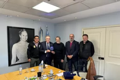 Jaldo se reunió con el secretario general de la Uocra para evaluar obras