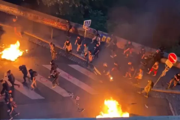 Son franceses, pero no se sienten como tales, comentó una tucumana que vive en Lyon