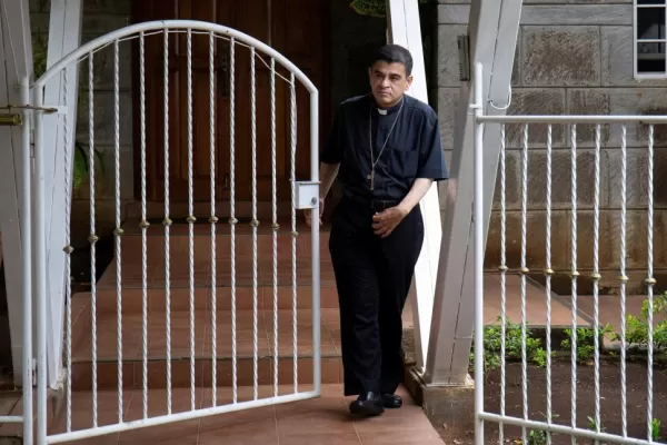 Curas católicos denuncian palizas y acoso en Nicaragua