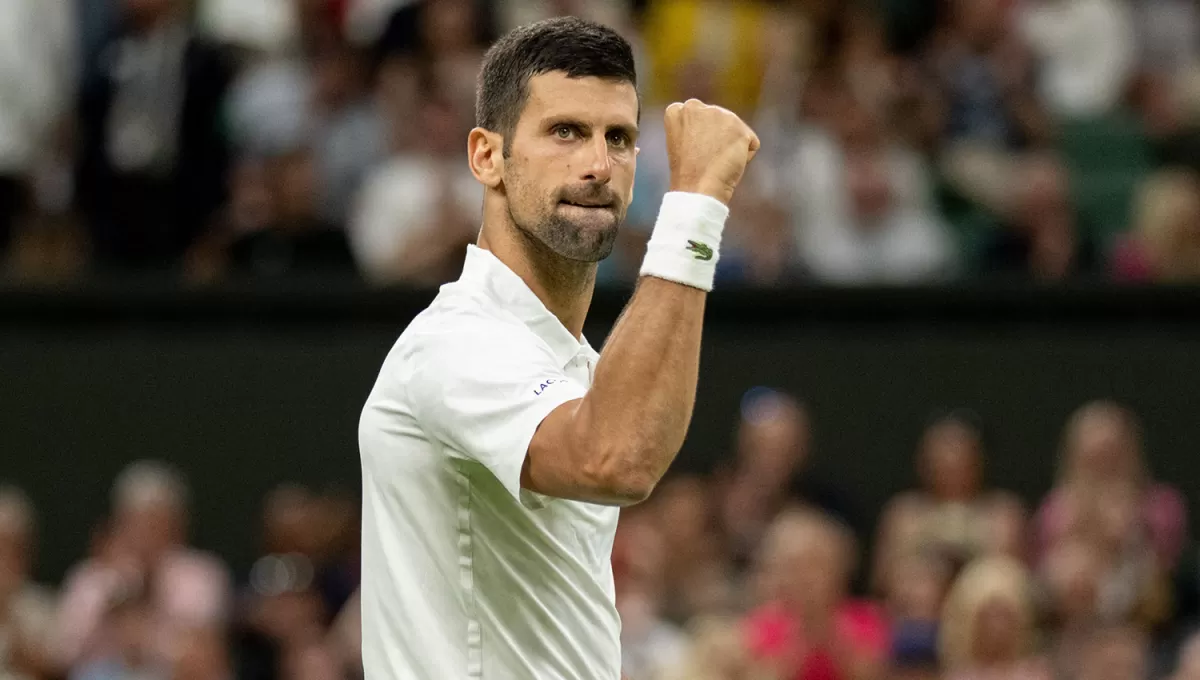 El toque de queda dejó a Djokovic con las ganas de avanzar en Wimbledon