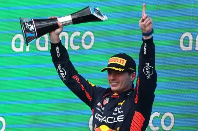 Fórmula 1: Verstappen logra el mejor tiempo en Bélgica pero deberá largar sexto