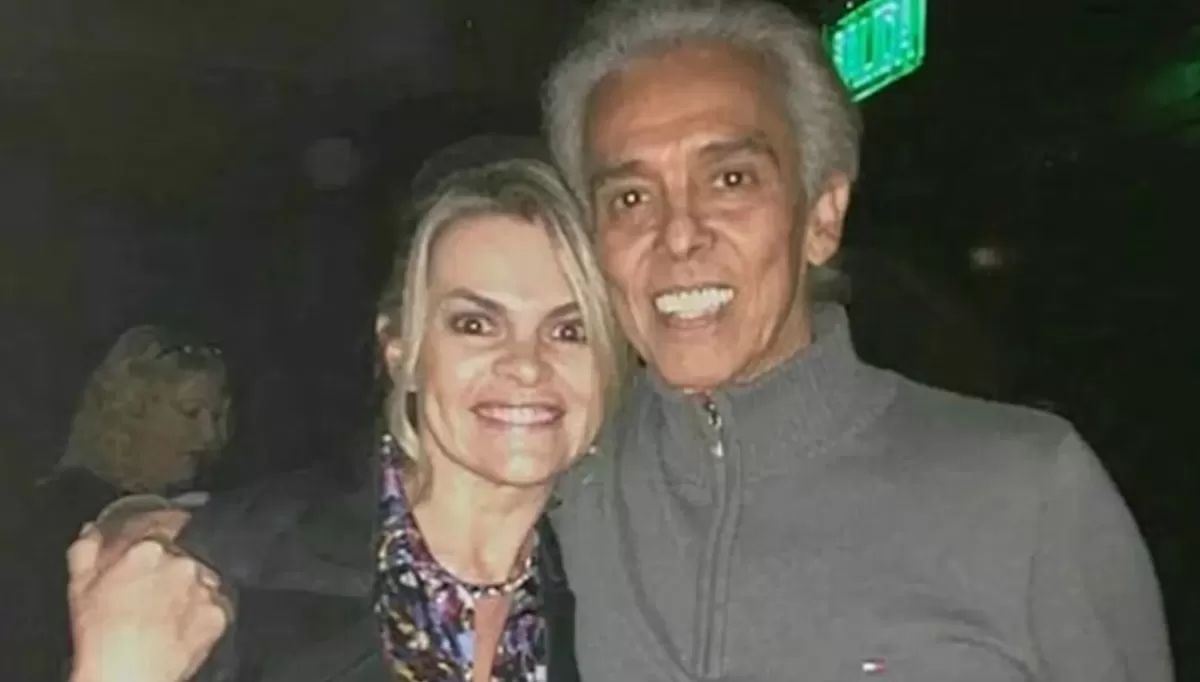 Jairo junto a Laura, su nueva novia