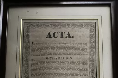 Recuperación de un tesoro histórico: hallan una copia original de la declaración de la Independencia