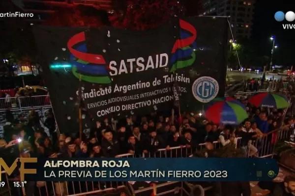 Protesta en los Martín Fierro: a la sombra de la gran gala, trabajadores de TV reclamaron mejoras salariales