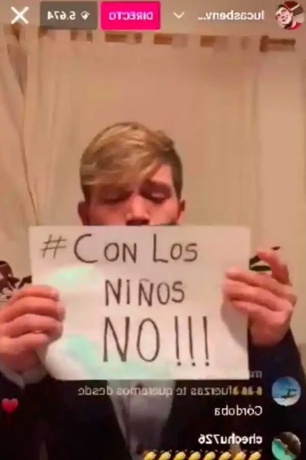 La protesta de Lucas Benvenuto por la presencia de Jey Mammon en los Martín Fierro