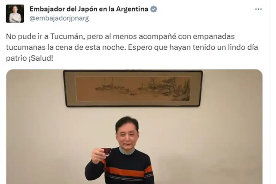 El embajador japonés en Argentina festejó el 9 de Julio comiendo empanadas tucumanas