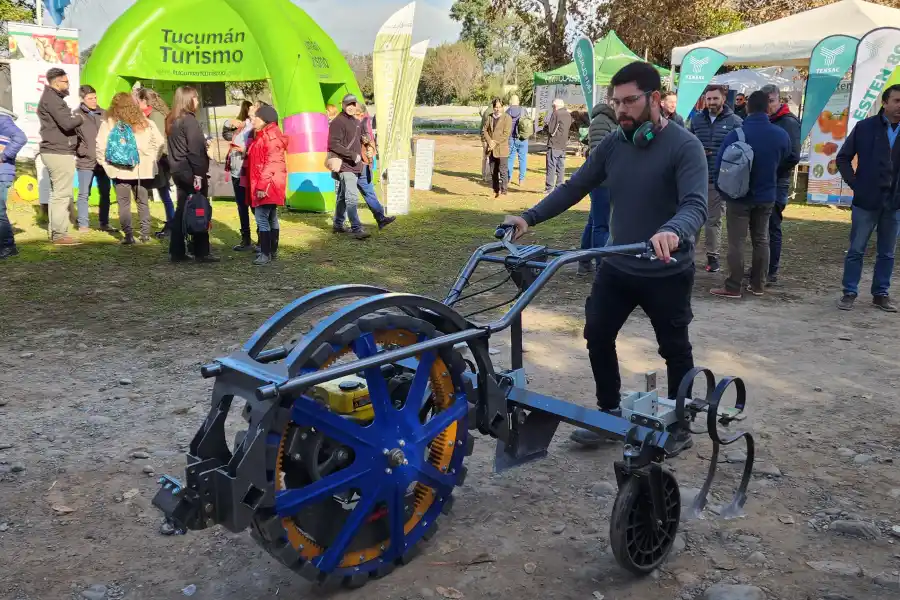 Exposición en la EEA INTA Famaillá. FOTO INTA FAMAILLÁ