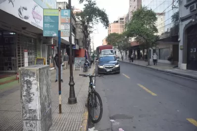 Las ventas en el microcentro cayeron un 35% por ausencia de colectivos