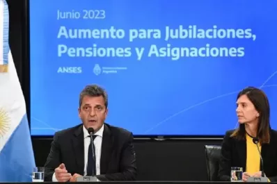Massa anunció créditos de $400.000 para jubilados de Anses