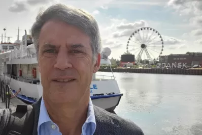 Prat Gay aseguró que con Massa las jubilaciones sufrieron un ajuste